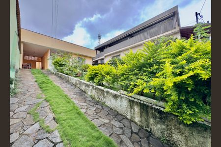 Casa à venda com 150m², 3 quartos e 6 vagas