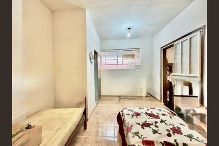 Casa à venda com 150m², 3 quartos e 6 vagas