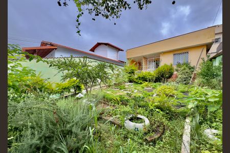 Casa à venda com 150m², 3 quartos e 6 vagas