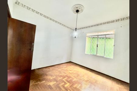 Casa à venda com 150m², 3 quartos e 6 vagas