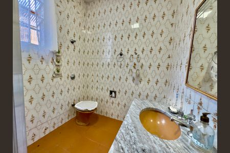 Casa à venda com 150m², 3 quartos e 6 vagas