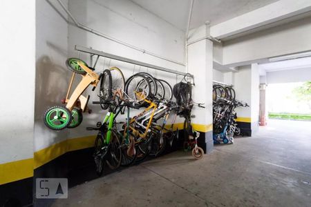 Apartamento à venda com 70m², 1 quarto e 1 vaga Apartamento à venda com 70m², 1 quarto e 1 vagaÁrea comum - Bicicletario