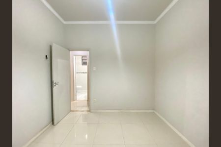 Apartamento para alugar com 103m², 3 quartos e sem vaga