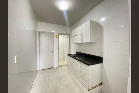 Apartamento para alugar com 103m², 3 quartos e sem vaga