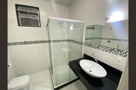 Apartamento para alugar com 103m², 3 quartos e sem vaga