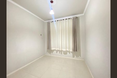Apartamento para alugar com 103m², 3 quartos e sem vaga