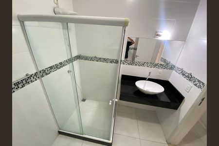 Apartamento para alugar com 103m², 3 quartos e sem vaga