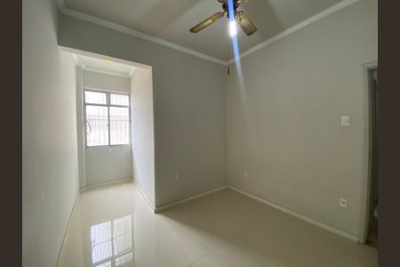 Apartamento para alugar com 103m², 3 quartos e sem vaga