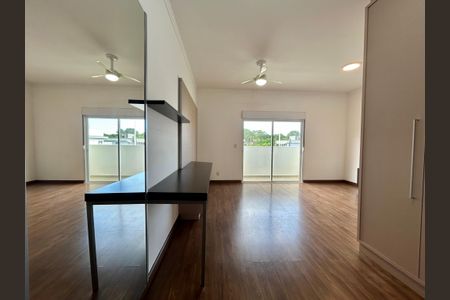 Casa de condomínio para alugar com 210m², 3 quartos e 2 vagasSuíte 