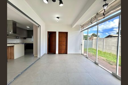 Casa de condomínio para alugar com 210m², 3 quartos e 2 vagasÁrea gourmet