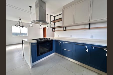 Casa de condomínio para alugar com 210m², 3 quartos e 2 vagasCozinha 