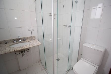 Apartamento para alugar com 130m², 4 quartos e 4 vagasBanheiro da Suíte 2