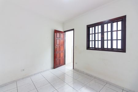 Sala  de casa para alugar com 2 quartos, 65m² em Km 18, Osasco