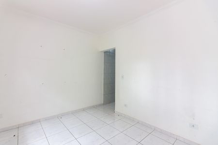 Sala  de casa para alugar com 2 quartos, 65m² em Km 18, Osasco