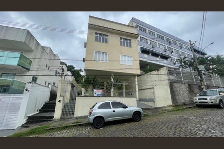 Apartamento à venda com 67m², 2 quartos e sem vaga Apartamento à venda com 67m², 2 quartos e sem vagaFachada