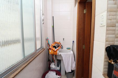 Apartamento à venda com 67m², 2 quartos e sem vagaÁrea de Serviço