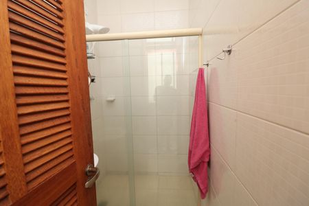 Apartamento à venda com 67m², 2 quartos e sem vagaBanheiro