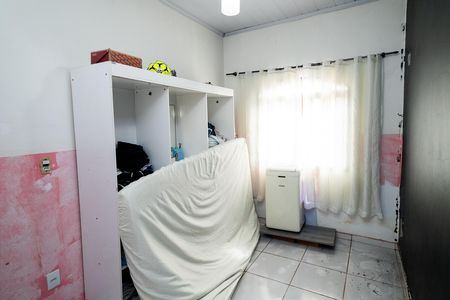 Casa para alugar com 40m², 2 quartos e sem vaga