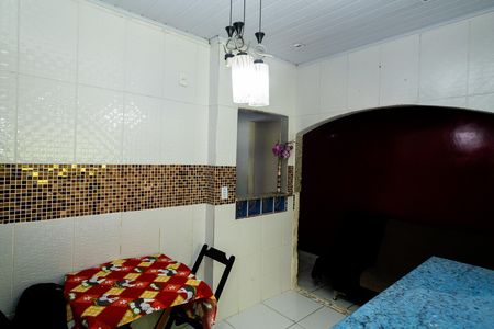 Casa para alugar com 40m², 2 quartos e sem vaga