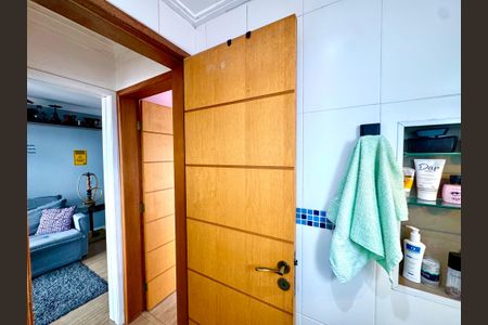 Apartamento à venda com 50m², 2 quartos e 1 vaga Apartamento à venda com 50m², 2 quartos e 1 vagaBanheiro