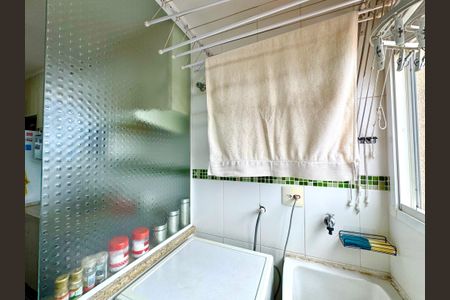 Apartamento à venda com 50m², 2 quartos e 1 vaga Apartamento à venda com 50m², 2 quartos e 1 vagaÁrea de Serviço