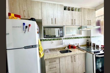 Apartamento à venda com 50m², 2 quartos e 1 vaga Apartamento à venda com 50m², 2 quartos e 1 vagaCozinha