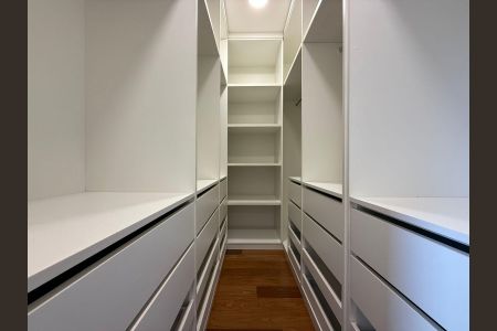 Apartamento para alugar com 188m², 4 quartos e 4 vagasSuíte 2