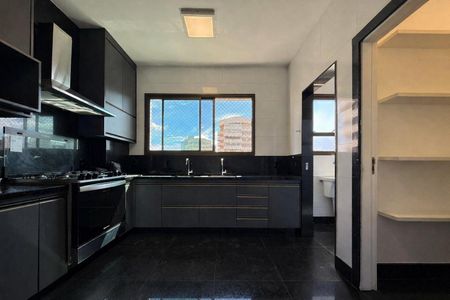 Apartamento para alugar com 4 quartos, 188m² em Vale do Sereno, Nova Lima