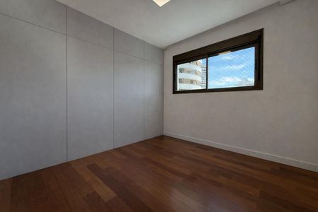 Apartamento para alugar com 188m², 4 quartos e 4 vagasSuíte 2