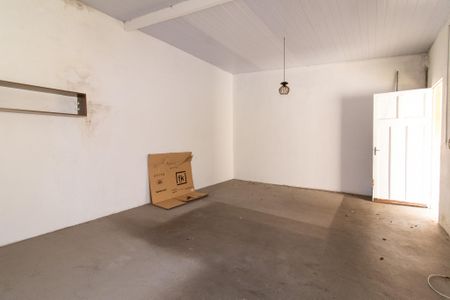 Casa para alugar com 62m², 2 quartos e sem vagaQuintal