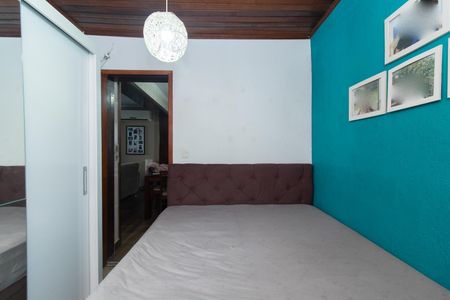Quarto 1 de casa para alugar com 3 quartos, 100m² em Espírito Santo, Porto Alegre