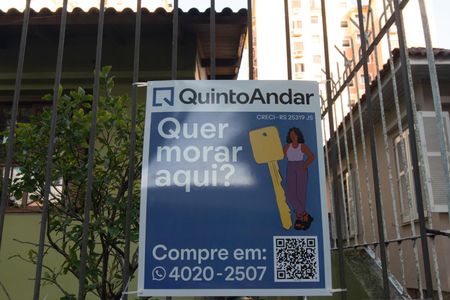 Casa à venda com 300m², 3 quartos e 3 vagasFachada