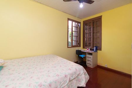 Casa à venda com 300m², 3 quartos e 3 vagasQuarto 3