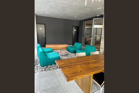 Apartamento à venda com 19m², 1 quarto e sem vagaÁrea externa