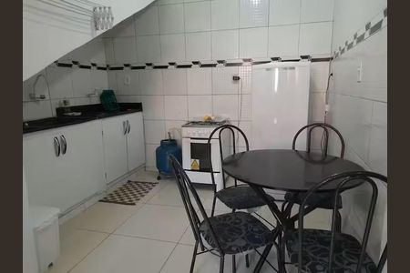 Casa para alugar com 2 quartos, 55m² em Jacutinga, Belford Roxo