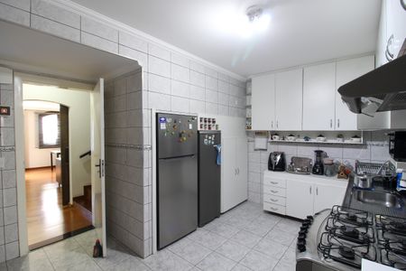 Casa para alugar com 205m², 3 quartos e 3 vagasCozinha