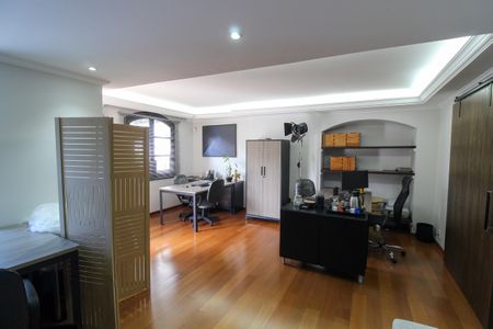 Casa para alugar com 205m², 3 quartos e 3 vagasSala