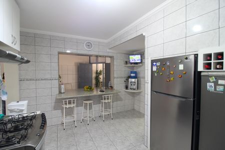 Cozinha de casa para alugar com 3 quartos, 205m² em Jardim Jussara, São Paulo