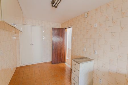 Apartamento para alugar com 128m², 3 quartos e 2 vagasCozinha