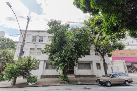 Apartamento para alugar com 128m², 3 quartos e 2 vagasFachada
