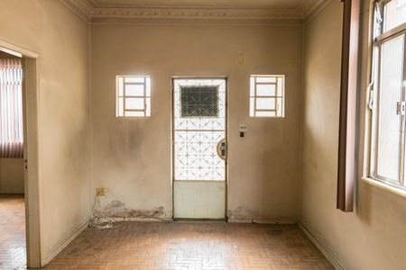 Casa à venda com 3 quartos, 500m² em Parada de Lucas, Rio de Janeiro