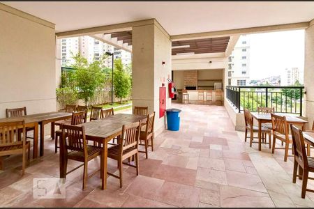 Apartamento à venda com 65m², 2 quartos e 1 vaga Apartamento à venda com 65m², 2 quartos e 1 vagaÁrea comum - Churrasqueira