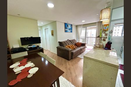 Sala de apartamento à venda com 2 quartos, 65m² em Jardim Flor da Montanha, Guarulhos