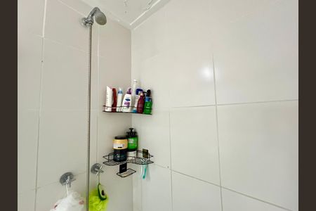 Apartamento à venda com 65m², 2 quartos e 1 vaga Apartamento à venda com 65m², 2 quartos e 1 vagaBanheiro da Suíte