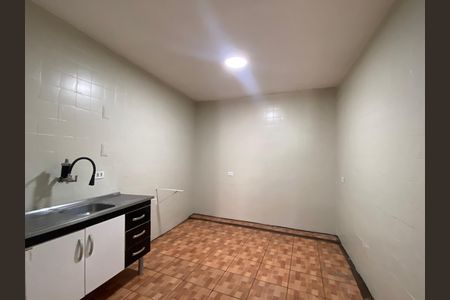 Cozinha de casa para alugar com 1 quarto, 105m² em Santo Antônio, Osasco