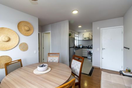 Sala de apartamento à venda com 2 quartos, 45m² em Santa Amelia, Belo Horizonte