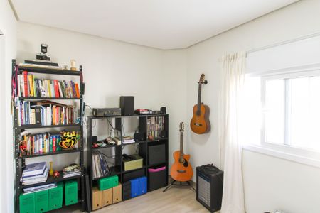 Casa à venda com 75m², 2 quartos e 2 vagas Casa à venda com 75m², 2 quartos e 2 vagasSuíte 1