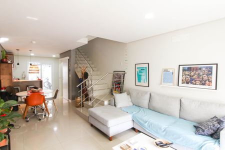 Sala de casa à venda com 2 quartos, 75m² em São José, Canoas