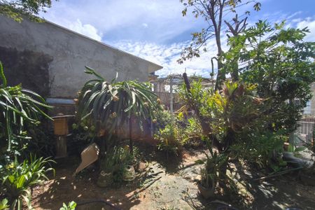 Casa à venda com 130m², 3 quartos e 1 vagaQuintal - Jardim