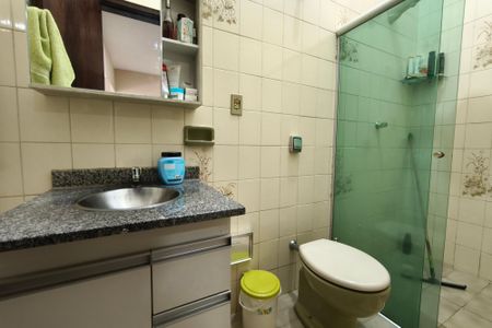 Casa à venda com 130m², 3 quartos e 1 vagaBanheiro Social